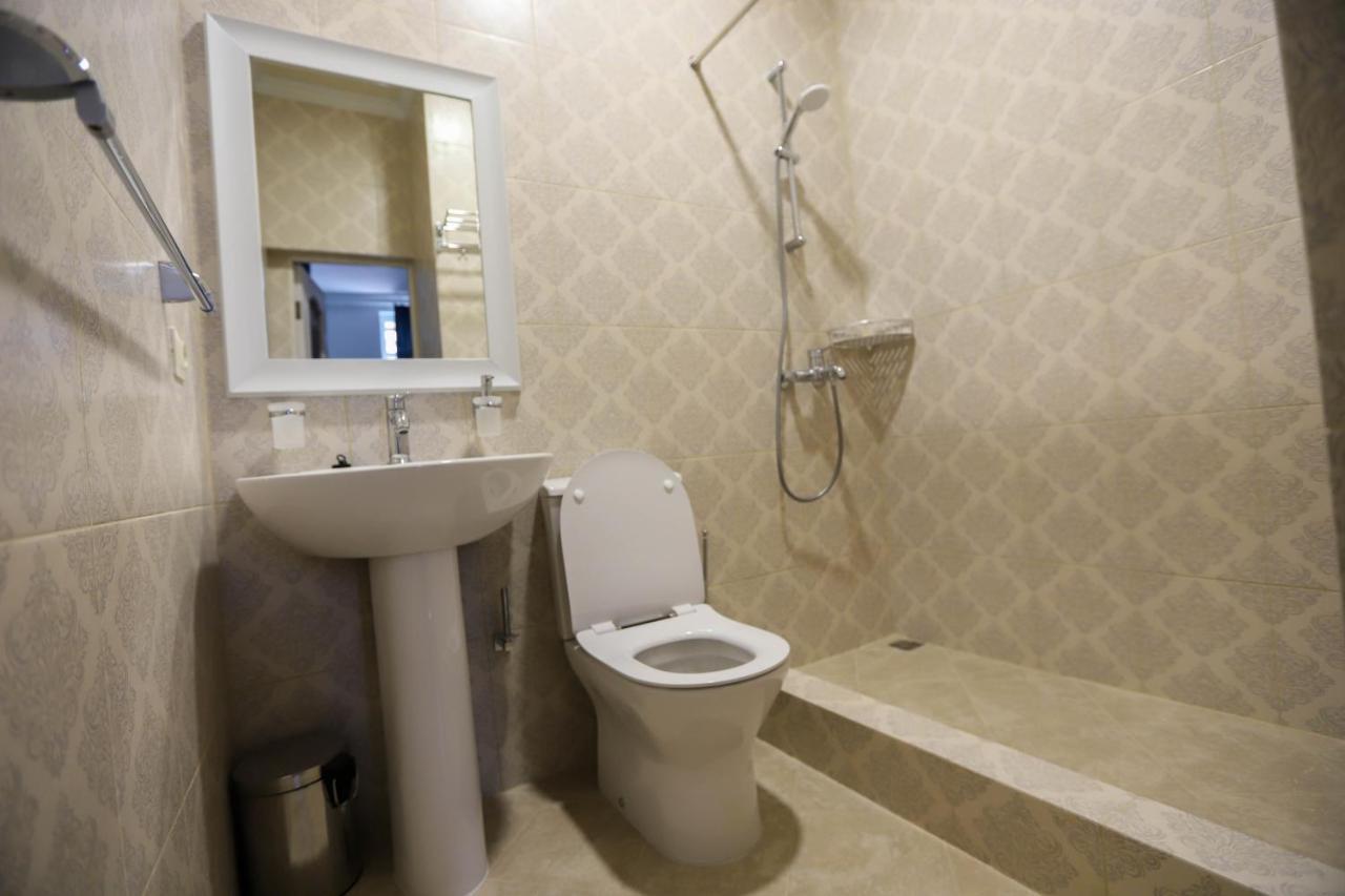 Hometel 4 FRIENDS Gagra Exterior foto